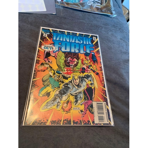 203 - Marvel Comics, Fantastic Force. (5 Issues in this Lot)Marvel Comics, Fantastic Force. Issues #1 #2 #... 