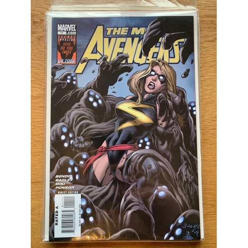 237 - Marvel, Avengers (7 Issues in this Lot)Marvel, Avengers. Issues #8 #9 #11 #14.1 #32 and civil war is... 