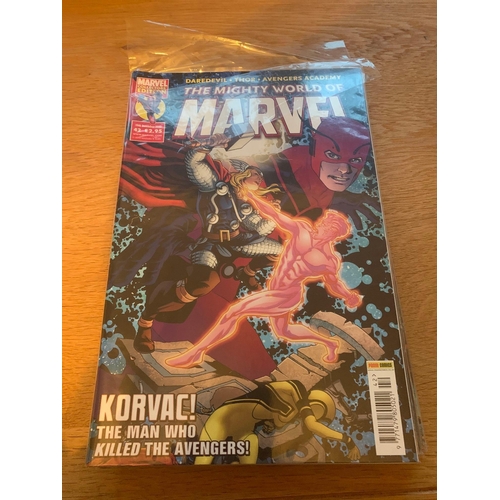 257 - Marvel Collectors edition. The Mighty World of Marvel (8 Issues in this Lot)Marvel Collectors editio... 