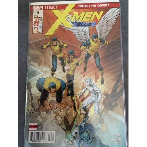 321 - Marvel, X-MEN (2 Issues in this lot)Marvel, Classic X-MEN Legacy necroshax #233 and Marvel, X-MEN Bl... 