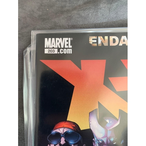 335 - Marvel.Com, X-Men Endangered Species (5 Issues in this Lot)Marvel.Com, X-Men Endangered Species #200... 