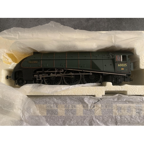 542 - Hornby Limited Edition Heart of Midlothian Hornby Limited Edition Heart of Midlothian limited 0595/1... 