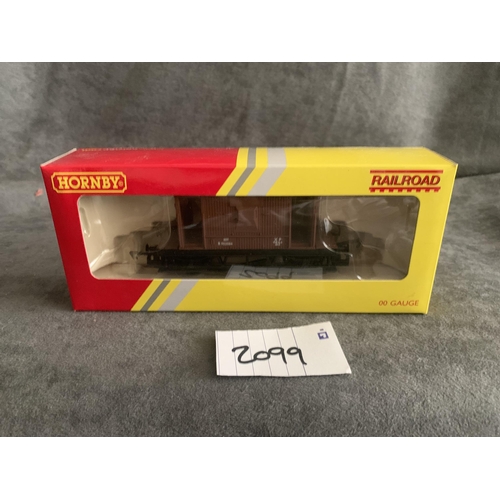 550 - Hornby Rail Road BR 20 Ton Brake Van 00 gaugeHornby Rail Road BR 20 Ton Brake Van (R6368)