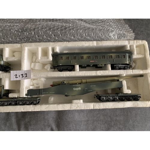 575 - Lima Military Train Set (no Box)Lima Military Train Set (no Box)