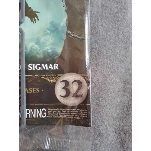 633 - Mortal Realms Warhammer Age of Sigmar Issue 32Mortal Realms Warhammer Age of Sigmar Issue 32