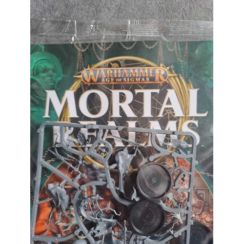 661 - Mortal Realms Warhammer Age of Sigmar Issue 60Mortal Realms Warhammer Age of Sigmar Issue 60