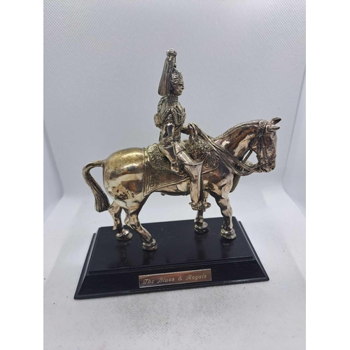 774 - Royal Hampshire Art Foundry the blues and royals pewter with golden tint sword needs fixing (RARE)Ro... 