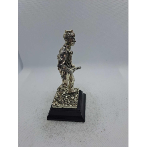 785 - 5 x Royal Hampshire & English Minitures Pewter & Silver Plated Figures, See Description for more inf... 