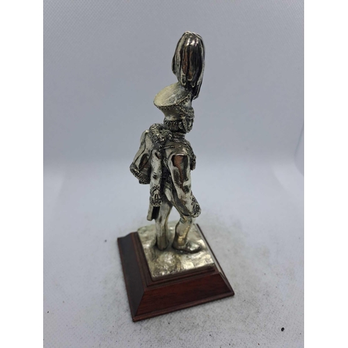 810 - 5 x Royal Hampshire & English Minitures Pewter & Silver Plated Figures, See Description for more inf... 