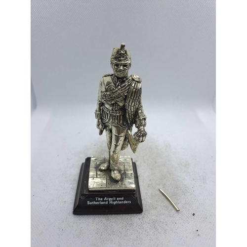 820 - 5 x Royal Hampshire & English Minitures Pewter & Silver Plated Figures, See Description for more inf... 