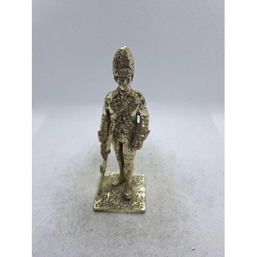 824 - 5 x Royal Hampshire & English Minitures Pewter & Silver Plated Figures, See Description for more inf... 