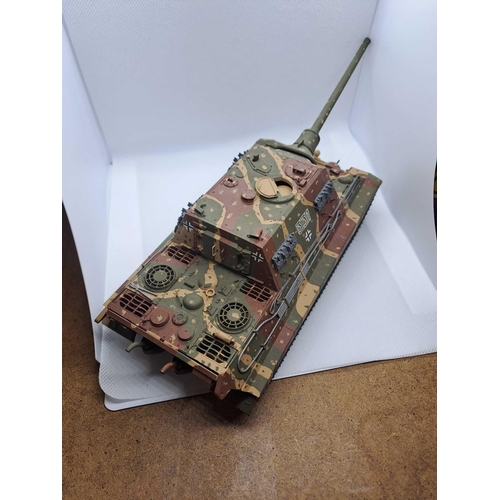 850 - Airfix Models 5x mixed ww2 tanks Airfix Models 5x mixed ww2 tanks