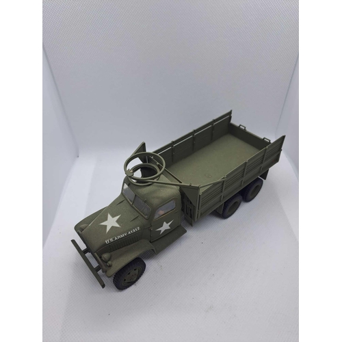 857 - Airfix Models 5x ww2 mixed transport vehicles Airfix Models 5x ww2 mixed transport vehicles