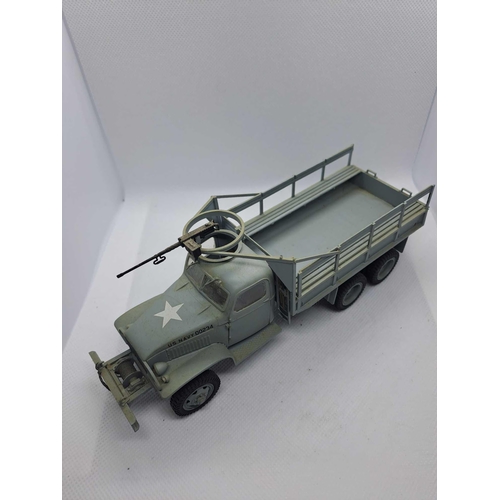 858 - Airfix Models 5x ww2 mixed transport vehicles Airfix Models 5x ww2 mixed transport vehicles