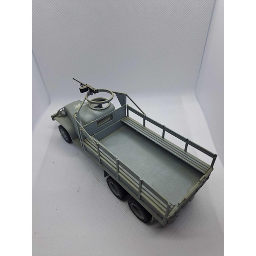 858 - Airfix Models 5x ww2 mixed transport vehicles Airfix Models 5x ww2 mixed transport vehicles