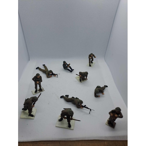 861 - Airfix Models 10x ww2 mixed soldiers Airfix Models 10x ww2 mixed soldiers