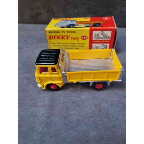 913 - Dinky Toys diecast #435 Bedford TK Tipper with inner packaging in excellent box