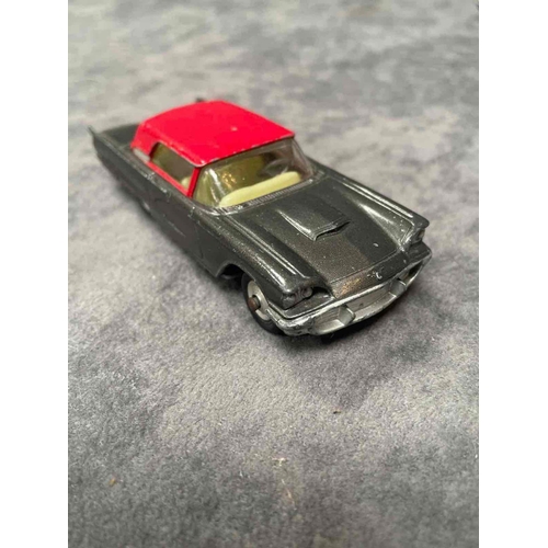 937 - Corgi diecast #214S Ford Thunderbird In Metallic Grey With A Red Roof And Lemon Interior Excellent M... 