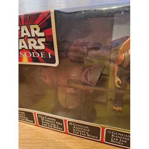 1058 - Star Wars Episode 1 Gungan Assault Cannon And Jar Jar Binks