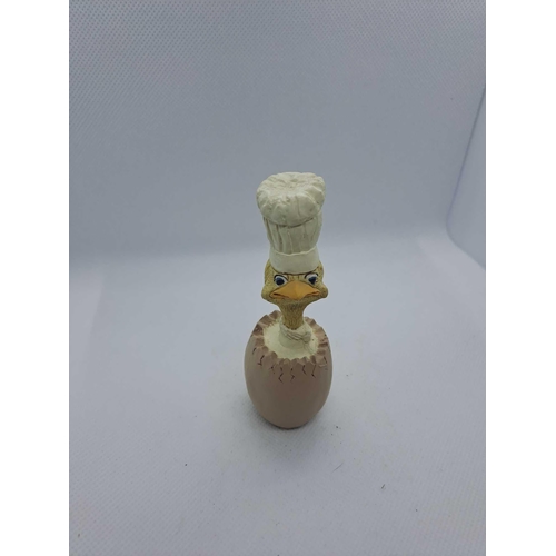 882 - 4 x Eggbert Collectible Boxed. Eggbert Quackula, Eggbert Eggcellent Father, Eggbert Roast Duck, Eggb... 