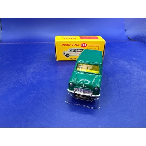 104 - Dinky by Atlas, Morris mini, Traveler #197 Box And Vehicle In Mint Condition