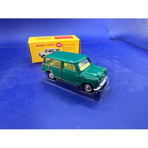 104 - Dinky by Atlas, Morris mini, Traveler #197 Box And Vehicle In Mint Condition