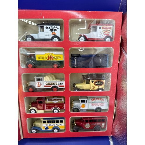 112 - Cameo Collectibles, the classics, drink collection, 10 vintage model vehicles #99729