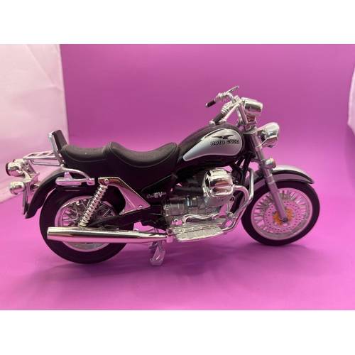 238 - 4 x made in China plastic Motorcycle models