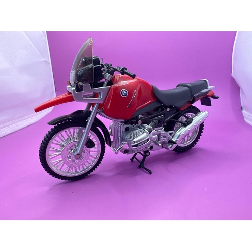 238 - 4 x made in China plastic Motorcycle models