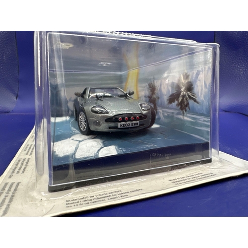 49 - James Bond Scale Diecast, Unopened Bubble Card. Aston Martin v12 vanquish. Die another Day