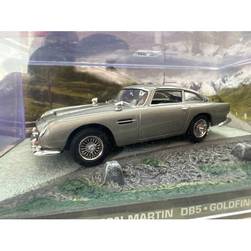 67 - James Bond Scale Diecast, Unopened Bubble Card. Aston Martin DB5 Goldfinger