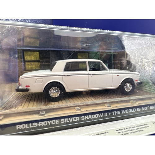 75 - 2 x James Bond Scale Diecast, Unopened Bubble Card. Rolls-Royce silver shadow two and Lada Niva from... 