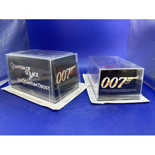 78 - 2 x James Bond Scale Diecast, Unopened Bubble Card. Land Rover defender and Ford bronco two from Qua... 