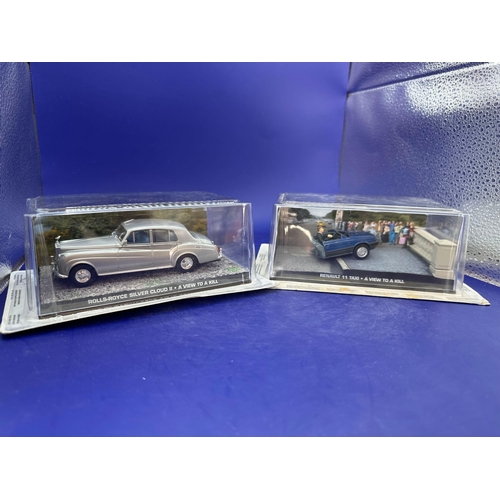 81 - 2 x James Bond Scale Diecast, Unopened Bubble Card. Rolls-Royce Silver Cloud two and Renault 11 taxi... 