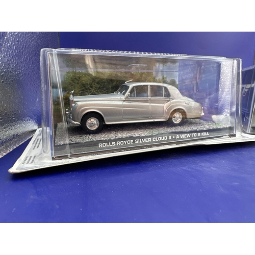 81 - 2 x James Bond Scale Diecast, Unopened Bubble Card. Rolls-Royce Silver Cloud two and Renault 11 taxi... 