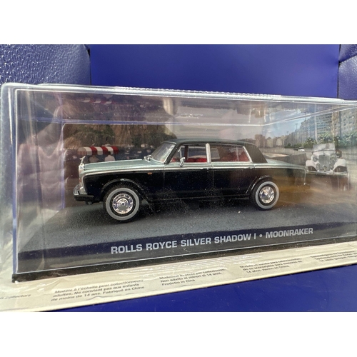 83 - 2 x James Bond Scale Diecast, Unopened Bubble Card. Rolls-Royce silver shadow, one and Bondola /p>fr... 