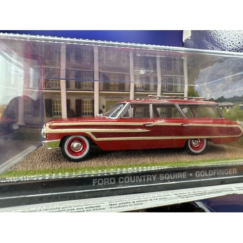 95 - 3 x James Bond Scale Diecast, Unopened Bubble Card. Lincoln continental Mercedes-Benz 220S and Ford ... 