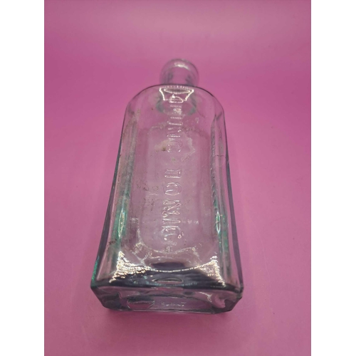 528 - Vintage owbridges lung tonic glass bottle