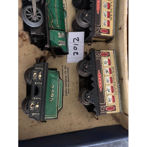 330 - Hornby Train made in england by meccano ltd liverpool box heavily worn as seen in pictures