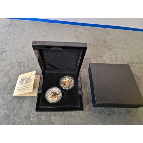 568 - The Bradford exchange -  70th Anniversary D-Day Commemorative silver crown 2 coin set limited to 499... 