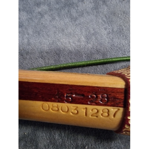 596 - Richard Head Longbow 188cm long 8031287  45-28 in good order