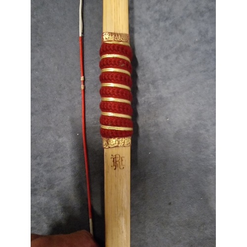 597 - Richard Head Longbow 186cm long in good order