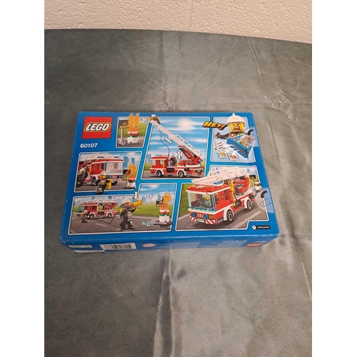 25 - Lego city set number 60107 fire ladder truck Good condition unopened