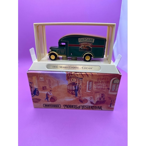 146 - Matchbox models of the yesteryear Great Bears of the world 1931 Morris Courier - Cascade