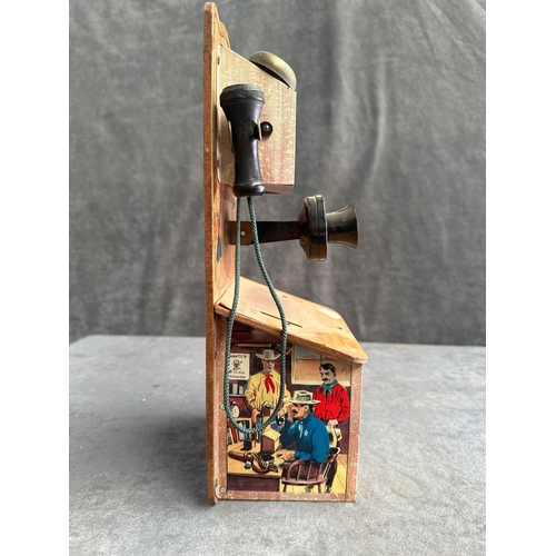 Tin toy ranch phone / money box