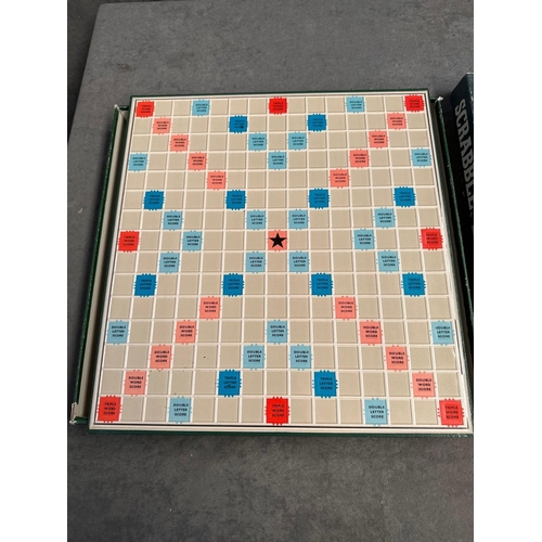 350 - Spears games scrabble de luxe