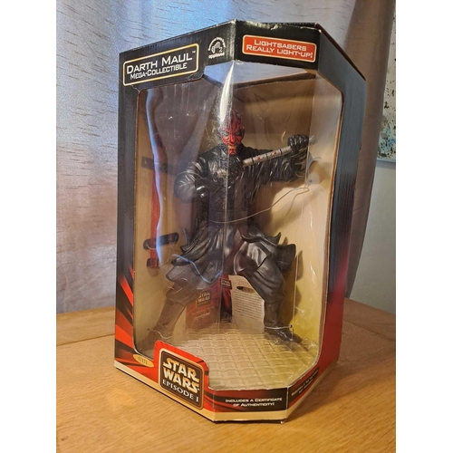 38 - Starwars Episode 1 Darth Maul Mega Collector