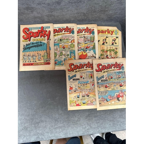 97 - A Selection Of Comics Includes, Valiant, Battle, Whizzers, Sparky, Nutty, Smash, Knockout Aprox 15 C... 
