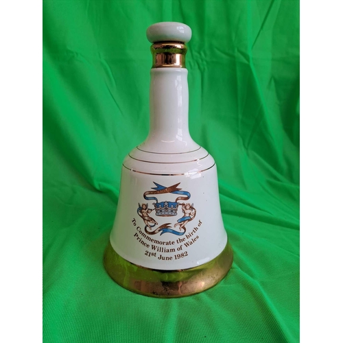 784 - Commemorative Bells Whisky Decanter 50 Cl To Commemorate The Birth Of Prince William Of Wales 21St J... 