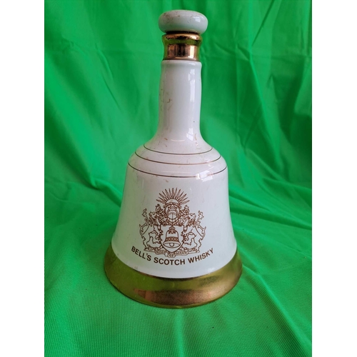 784 - Commemorative Bells Whisky Decanter 50 Cl To Commemorate The Birth Of Prince William Of Wales 21St J... 